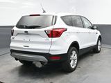 Used 2019 Ford Escape SE image 6