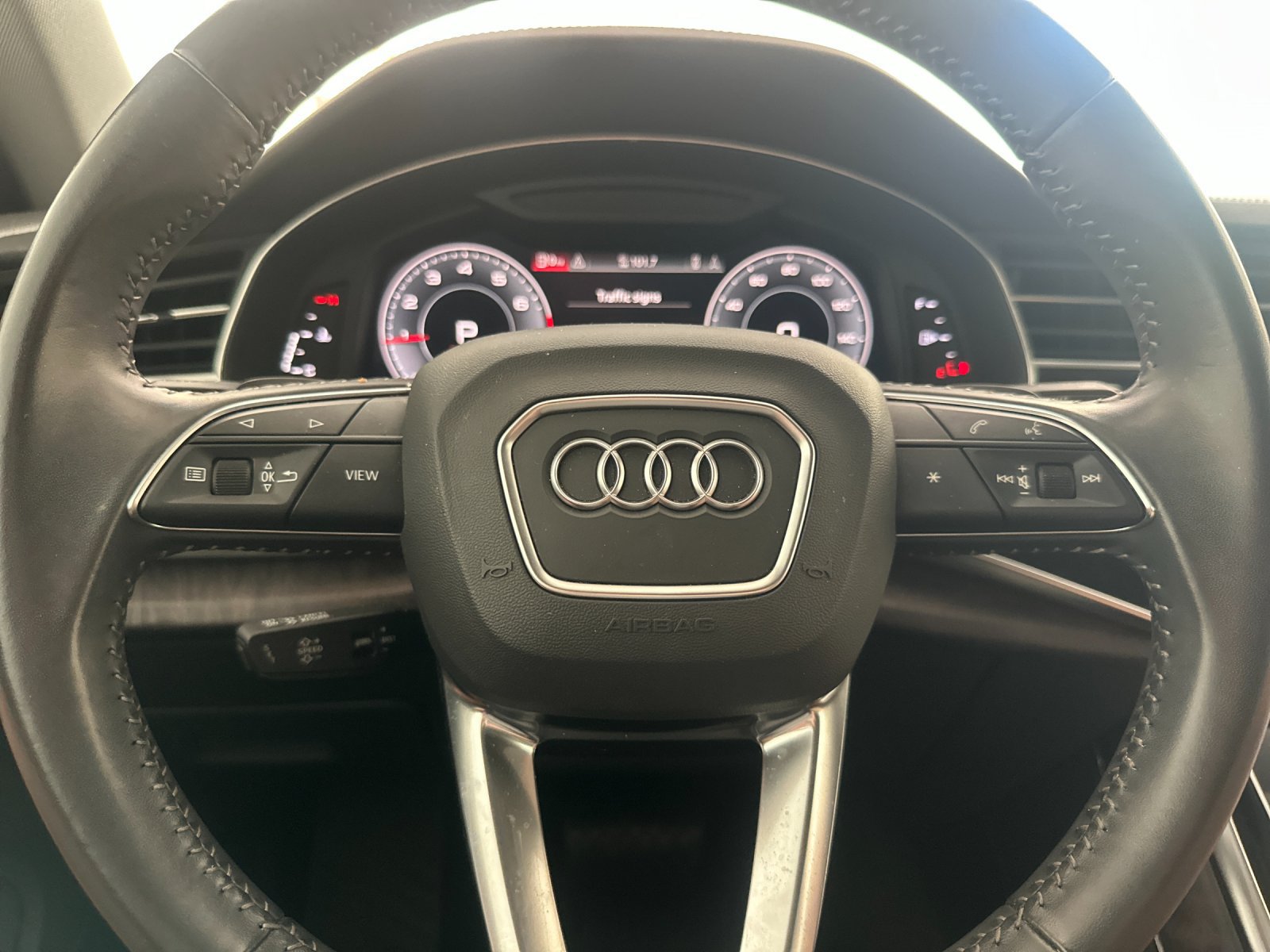 Used 2018 Audi Q7 2.0T Premium Plus w/ Premium Plus Package AWD/4WD image 23