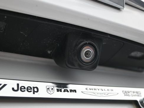 Used 2022 Chevrolet Blazer LT FWD image 34