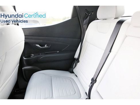 Certified 2025 Hyundai Santa Cruz SE image 14