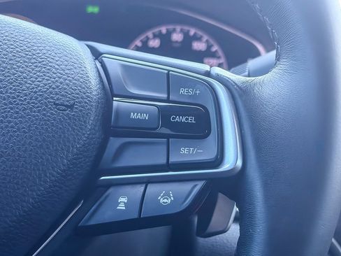 Used 2019 Honda Accord Sport image 19