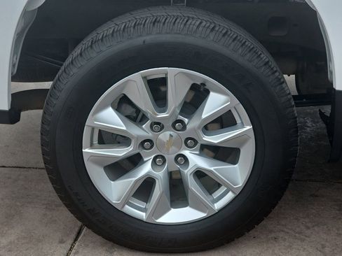 Used 2024 Chevrolet Silverado 1500 Custom image 38