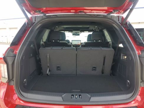 New 2026 Ford Explorer ST-Line w/ ST-Line Street Pack image 35