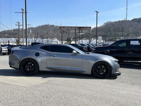 Used 2021 Chevrolet Camaro LT w/ RS Package image 2