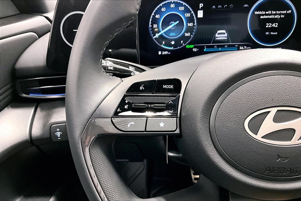 New 2026 Hyundai Elantra SEL FWD image 13