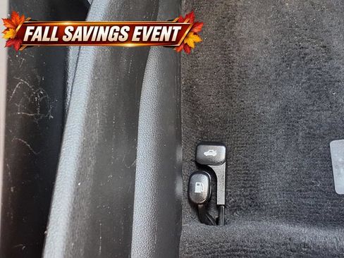 Used 2018 Hyundai Elantra SE FWD image 23
