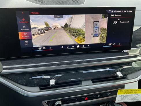 New 2026 BMW X6 xDrive40i w/ Executive Package image 16