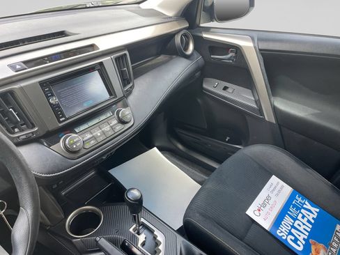 Used 2014 Toyota RAV4 XLE FWD image 30