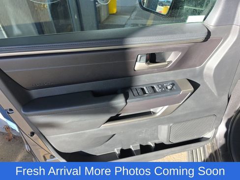 Used 2025 Toyota Sequoia SR5 image 8