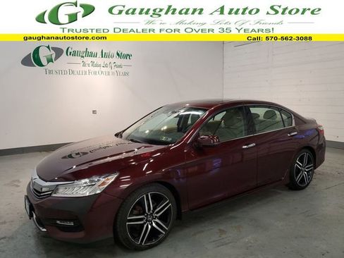 Used 2016 Honda Accord Touring image 1