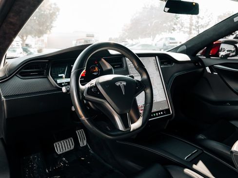 Used 2021 Tesla Model S Performance AWD/4WD image 17