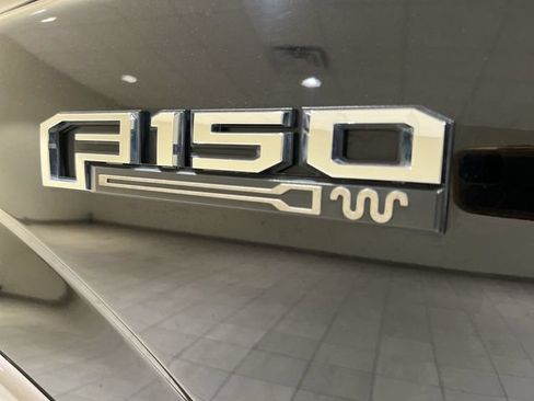 Used 2019 Ford F150 King Ranch w/ Equipment Group 601A Luxury AWD/4WD image 28