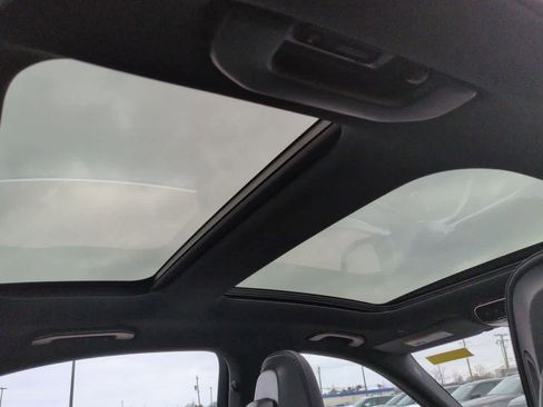 Used 2025 Mercedes-Benz C 300 C 300 image 22