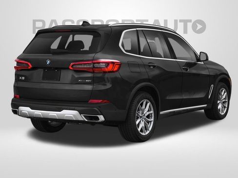 Used 2022 BMW X5 xDrive40i w/ M Sport Package AWD/4WD image 2