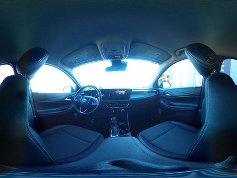 Used 2025 Buick Encore GX Preferred image 38