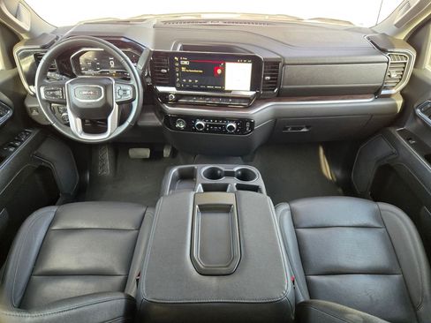 Certified 2024 GMC Sierra 1500 SLT image 15