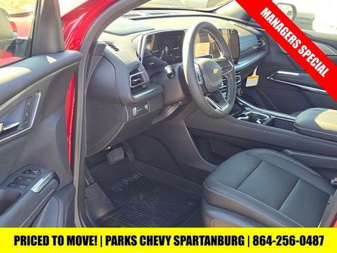 New 2026 Chevrolet Traverse LT w/ Driver Confidence Package image 15