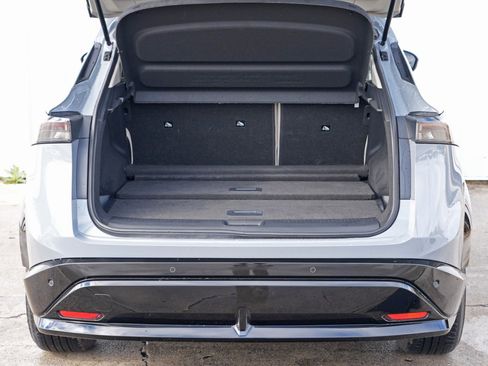 Used 2024 Nissan Ariya Engage image 9