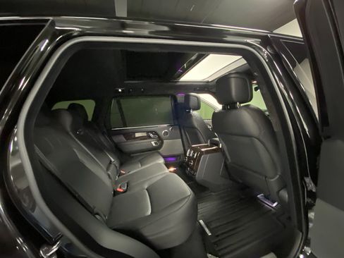 Used 2020 Land Rover Range Rover Long Wheelbase HSE image 40