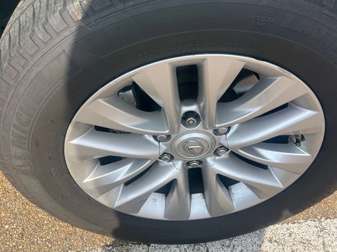 Used 2019 Lexus GX 460 Premium AWD/4WD image 16