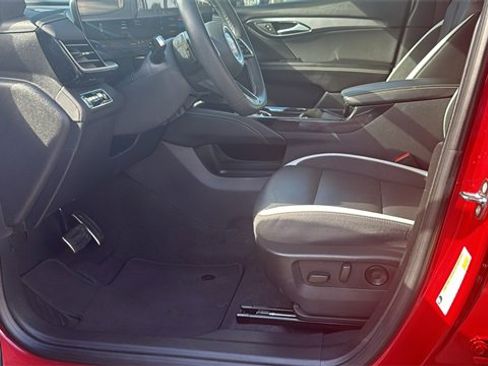 Certified 2025 Buick Envision Sport Touring image 12