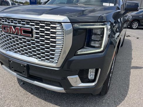 Used 2021 GMC Yukon XL Denali RWD image 11