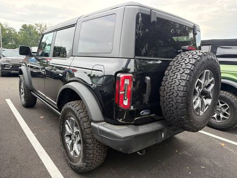 Used 2024 Ford Bronco Badlands AWD/4WD image 3