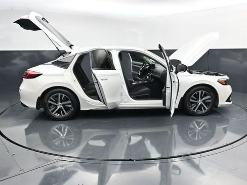 Used 2023 Honda Civic LX image 42