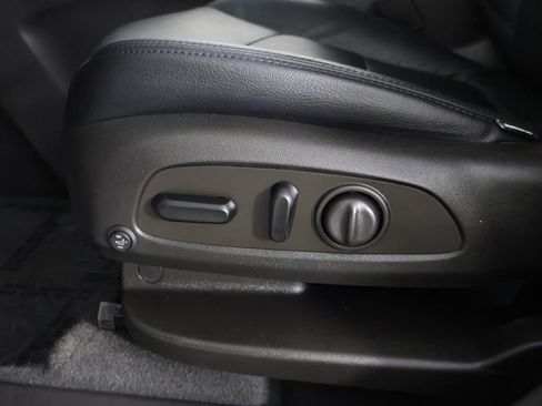 Used 2022 Chevrolet Equinox LT AWD/4WD image 28