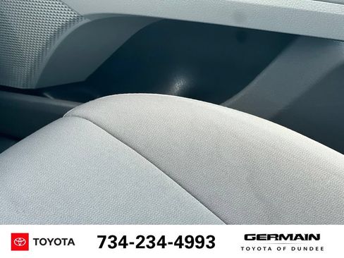 Used 2022 Toyota Camry LE FWD image 24