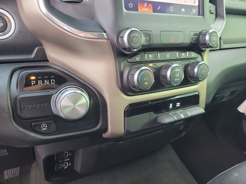 Used 2022 RAM 1500 Laramie RWD image 24