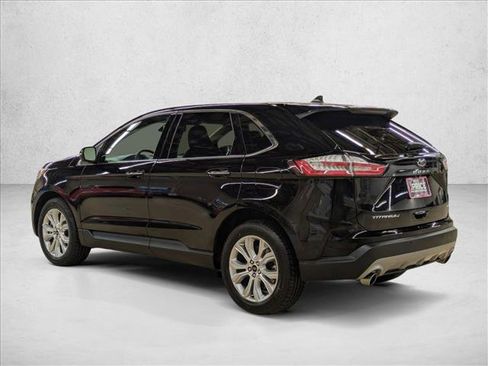 Used 2024 Ford Edge Titanium image 8