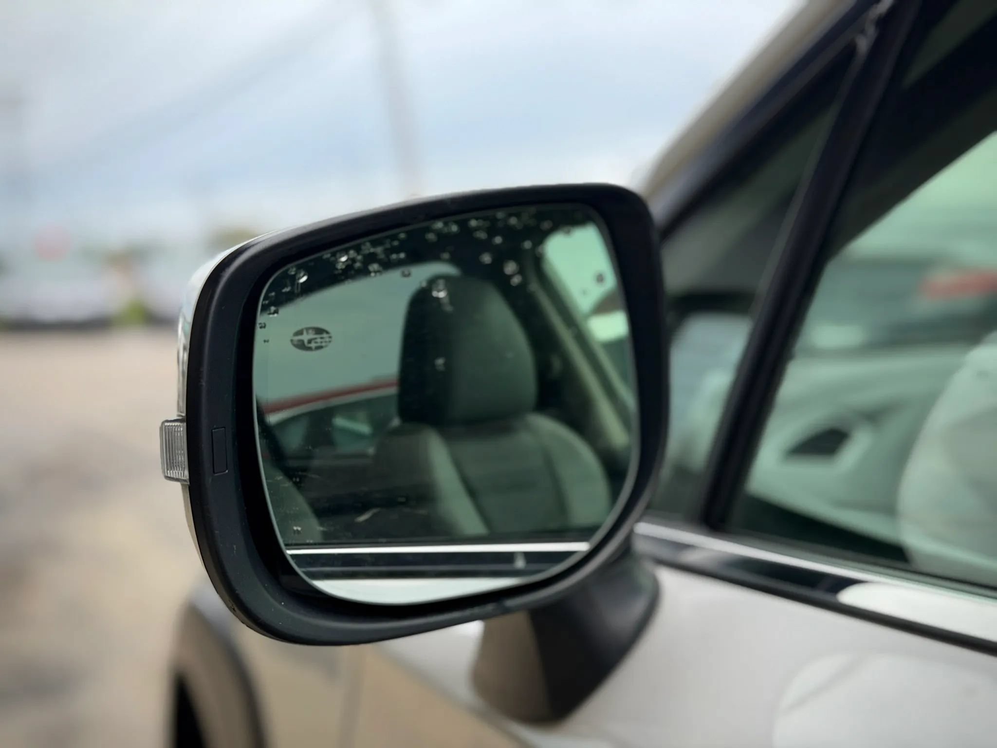 Used 2019 Subaru Crosstrek 2.0i Limited w/ Moonroof Package w/Navigation AWD/4WD image 6