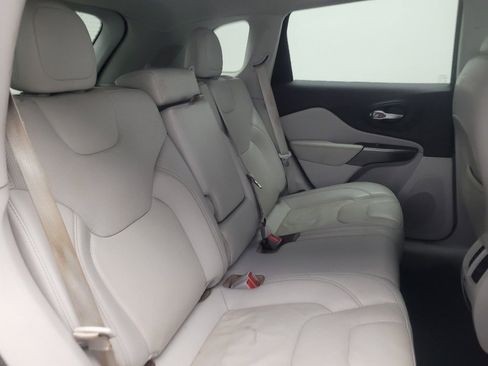 Used 2021 Jeep Cherokee Latitude Lux image 19