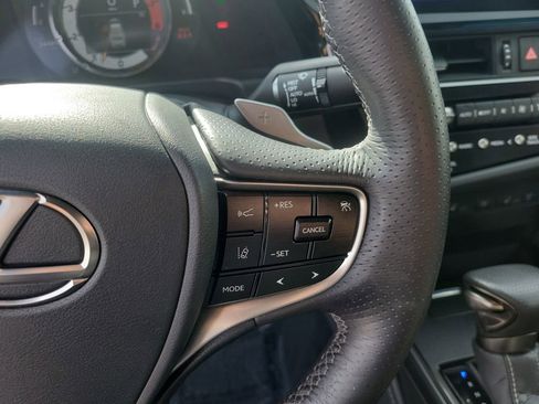 Used 2024 Lexus ES 350 F Sport image 32