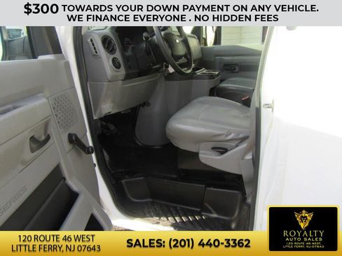 Used 2011 Ford E-150 and Econoline 150 XLT image 33