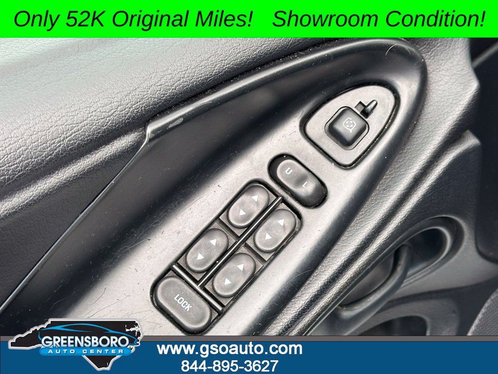 Used 1996 Ford Mustang GT RWD image 12