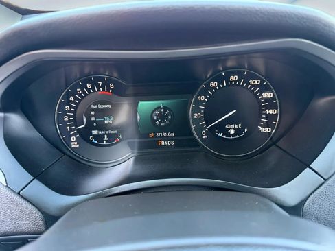 Used 2014 Lincoln MKZ FWD image 12