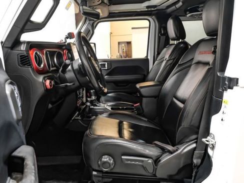 Used 2018 Jeep Wrangler Rubicon image 4