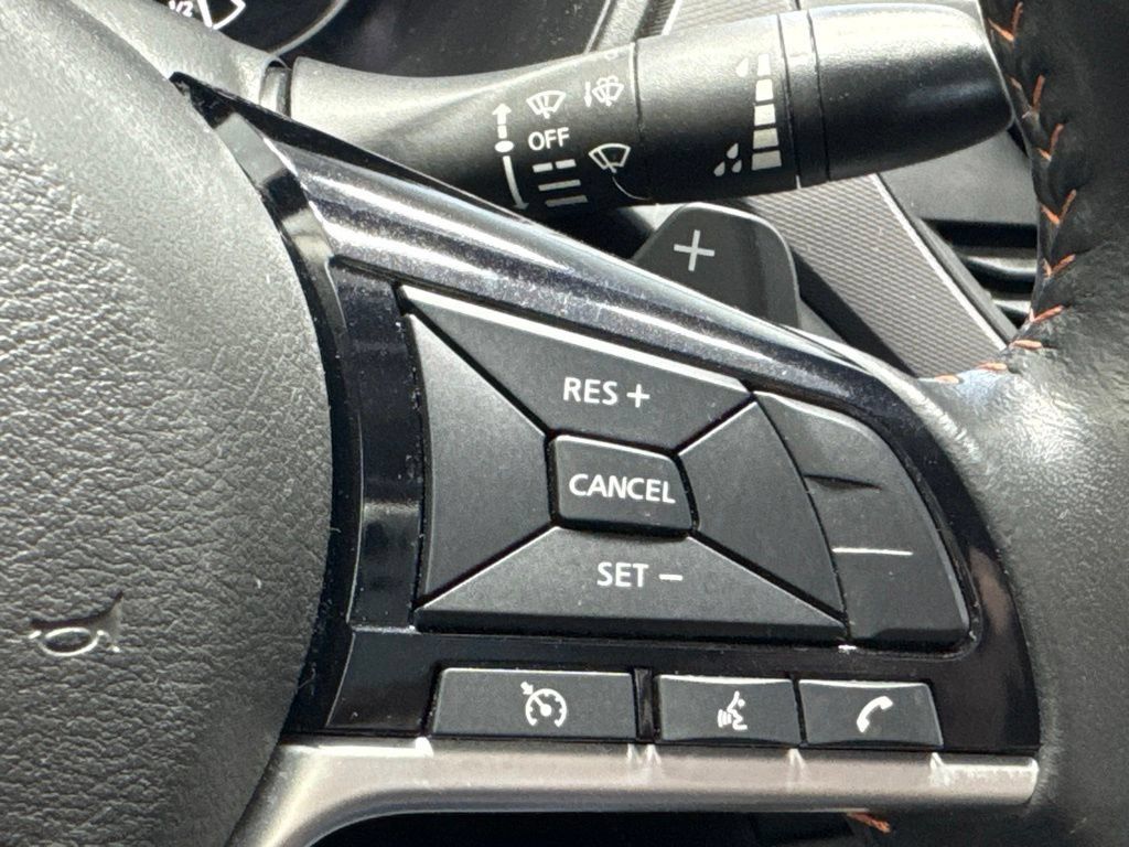 Used 2024 Nissan Altima 2.5 SR FWD image 12