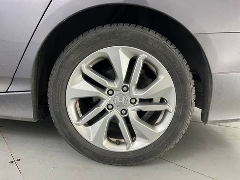 Used 2019 Honda Accord LX image 10