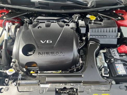 Used 2023 Nissan Maxima Platinum w/ Sport Mat Group FWD image 24