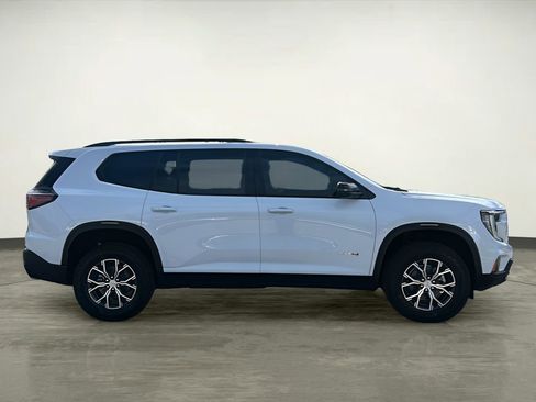 New 2026 GMC Acadia AT4 w/ Luxury Package AWD/4WD image 7