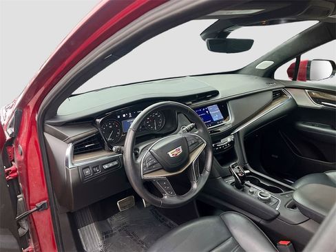 Used 2021 Cadillac XT5 Sportv w/ Platinum Package image 9