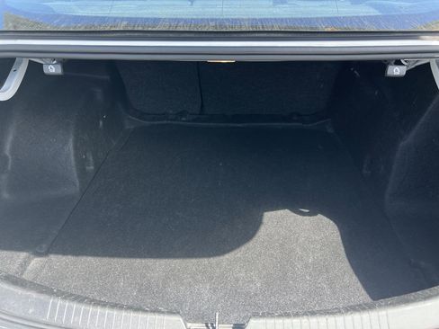 Used 2023 Chevrolet Malibu LT image 33