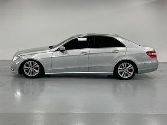 Used 2010 Mercedes-Benz E 550 4MATIC Sedan w/ Premium 2 Pkg video 2