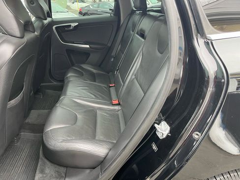 Used 2014 Volvo XC60 T6 image 15