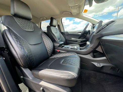Used 2024 Ford Edge Titanium AWD/4WD image 21