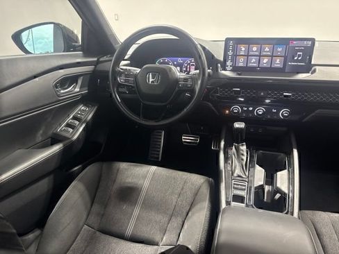 Used 2023 Honda Accord Sport image 19