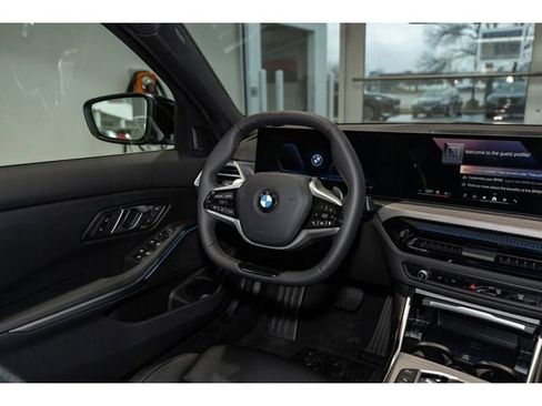 New 2026 BMW 330i xDrive Sedan w/ Convenience Package AWD/4WD image 79
